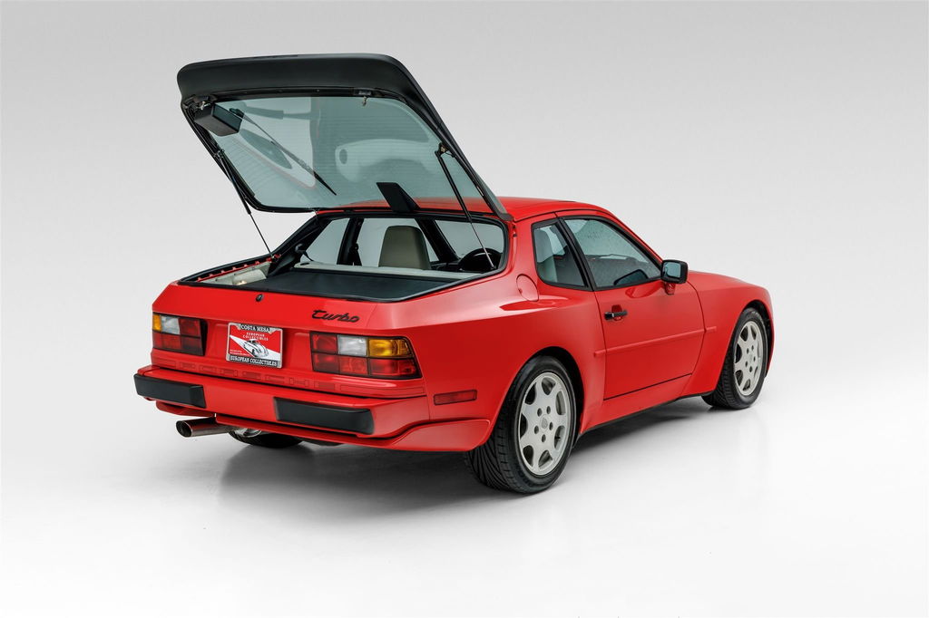 Porsche 944 Turbo Coupé