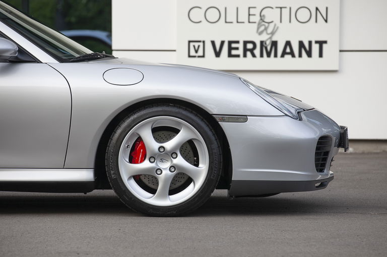 Porsche 996 Carrera 4S