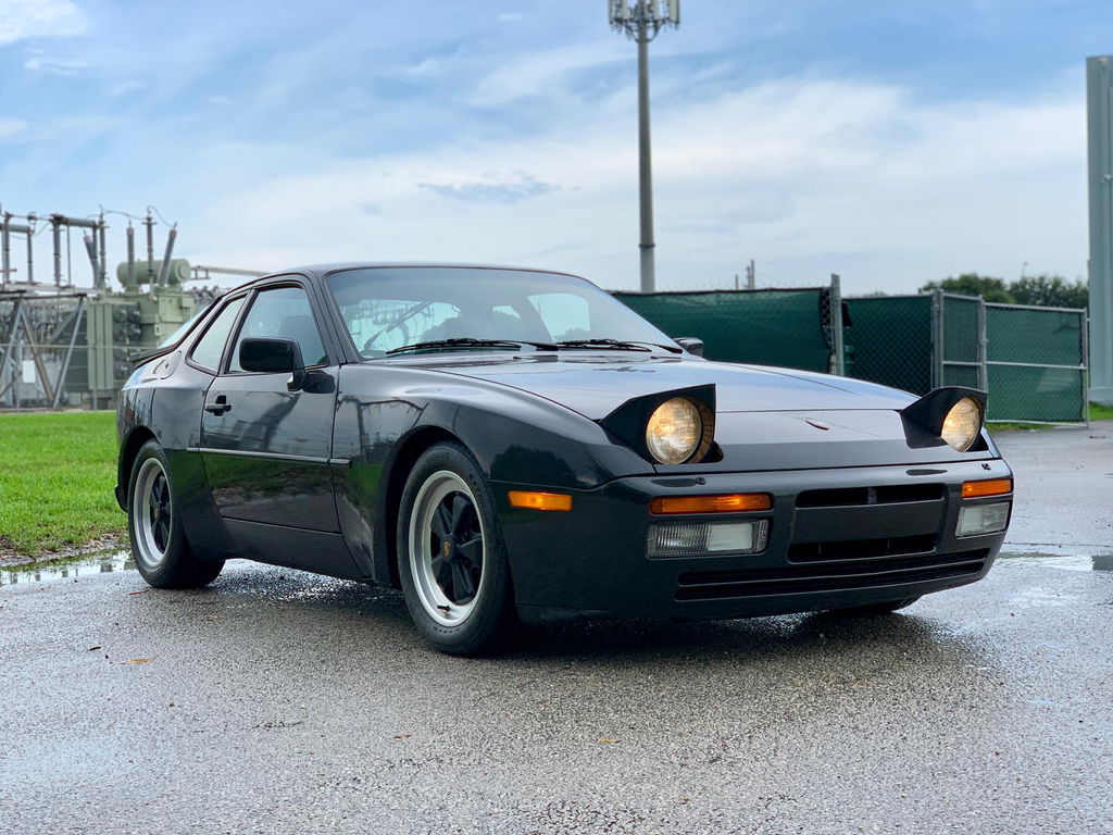 Porsche 944 Turbo Coupé