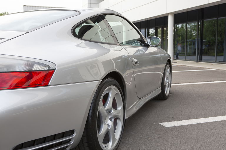 Porsche 996 Carrera 4S