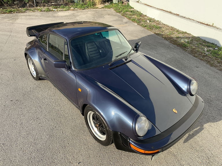 Porsche 911 Turbo 3.3