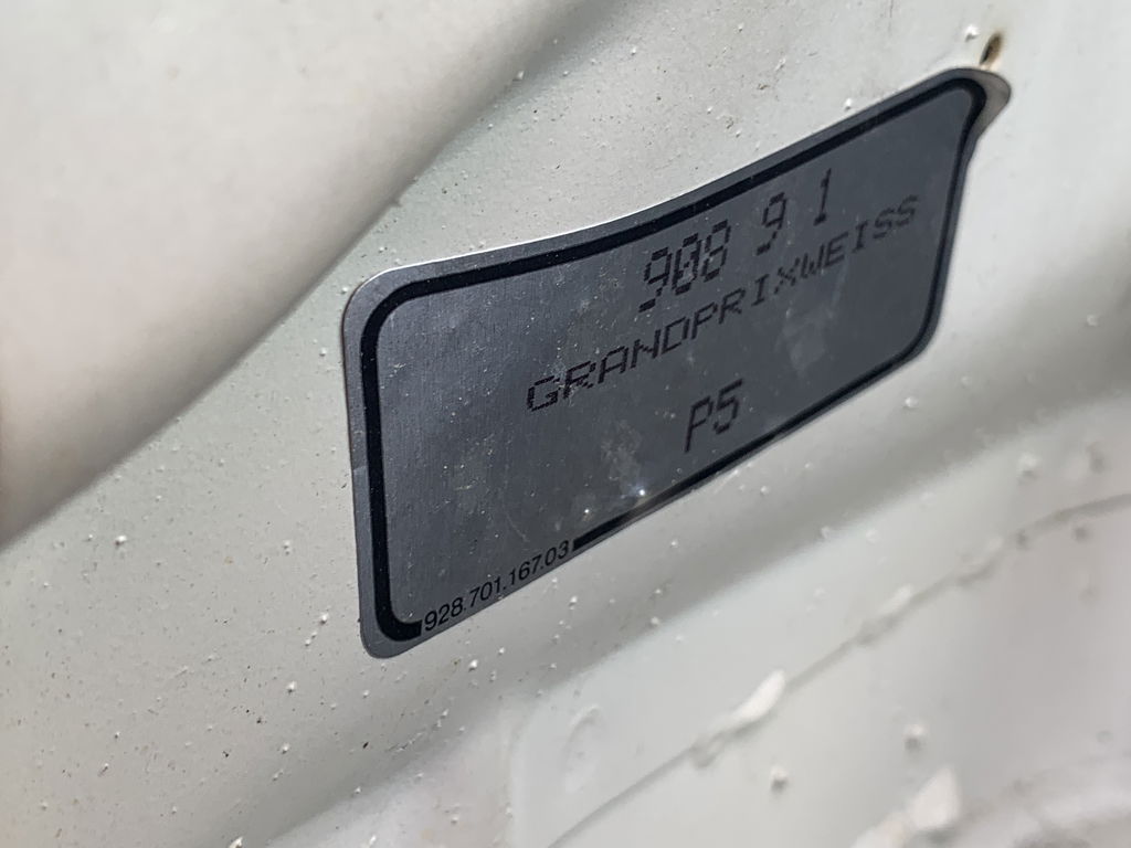 Porsche 911 Carrera 3.2