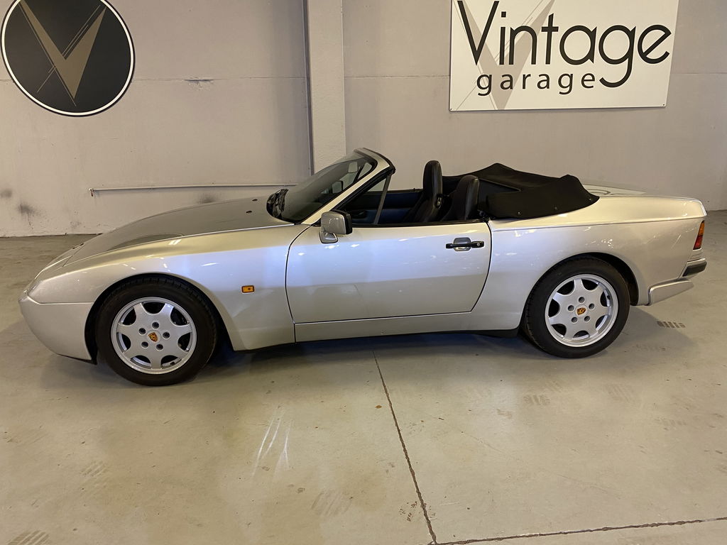 Porsche 944 Turbo Cabriolet
