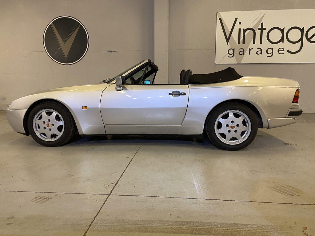 Porsche 944 Turbo Cabriolet
