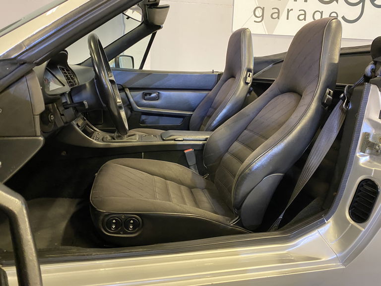 Porsche 944 Turbo Cabriolet