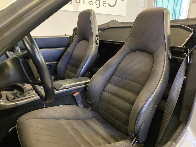 Porsche 944 Turbo Cabriolet