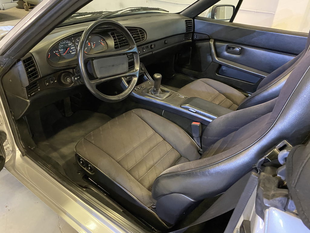 Porsche 944 Turbo Cabriolet