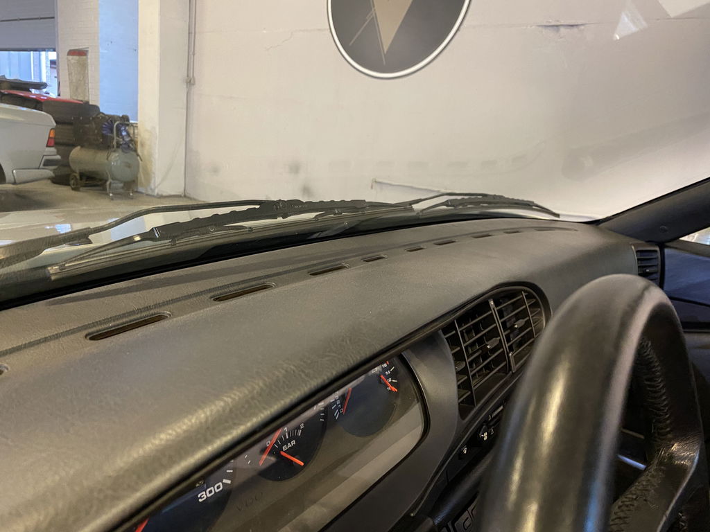 Porsche 944 Turbo Cabriolet