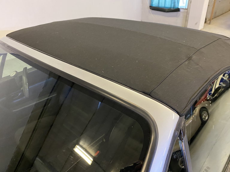 Porsche 944 Turbo Cabriolet