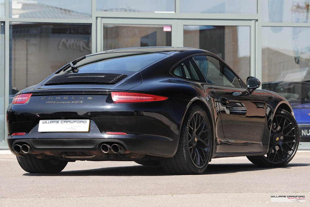 Porsche 991 Carrera GTS