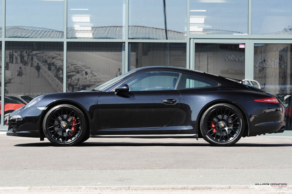 Porsche 991 Carrera GTS