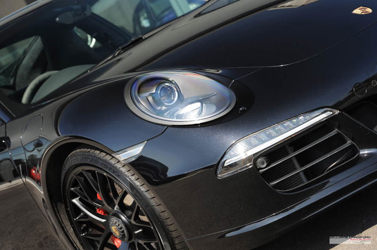 Porsche 991 Carrera GTS