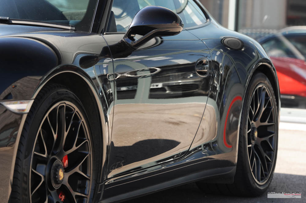 Porsche 991 Carrera GTS