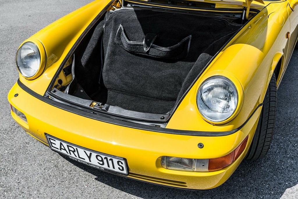 Porsche 964 Carrera 2