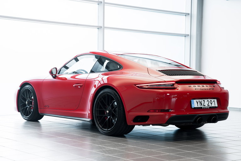 Porsche 991.2 Carrera GTS