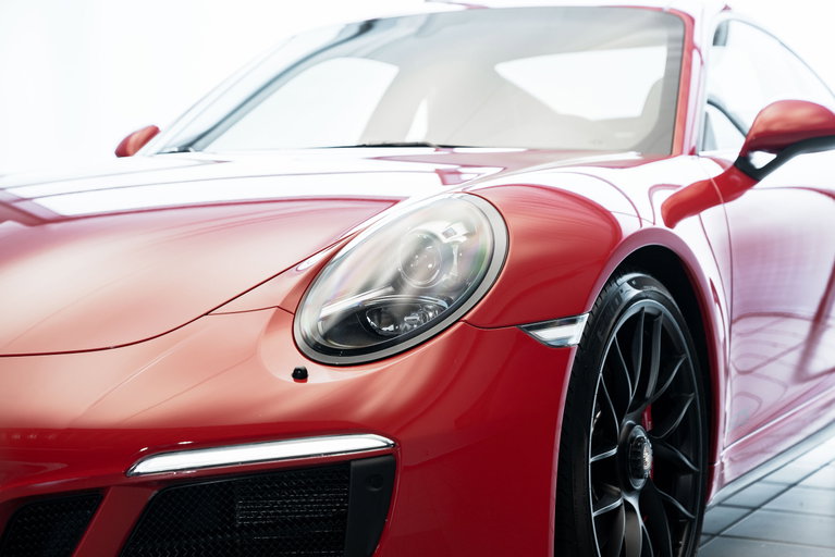 Porsche 991.2 Carrera GTS