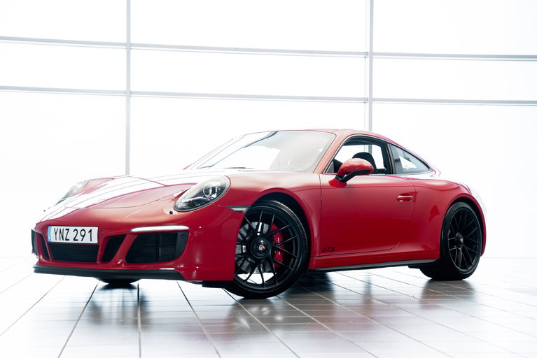Porsche 991.2 Carrera GTS