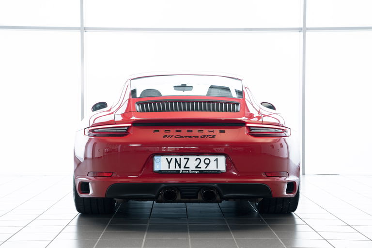 Porsche 991.2 Carrera GTS