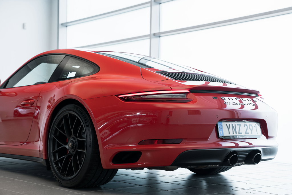 Porsche 991.2 Carrera GTS
