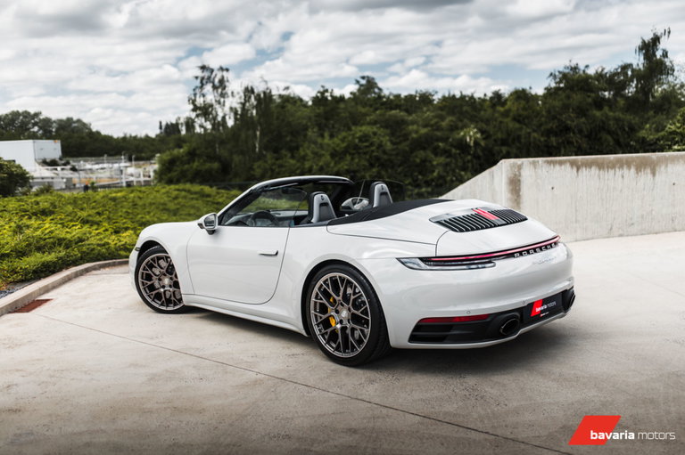 Porsche 992 Carrera 4S