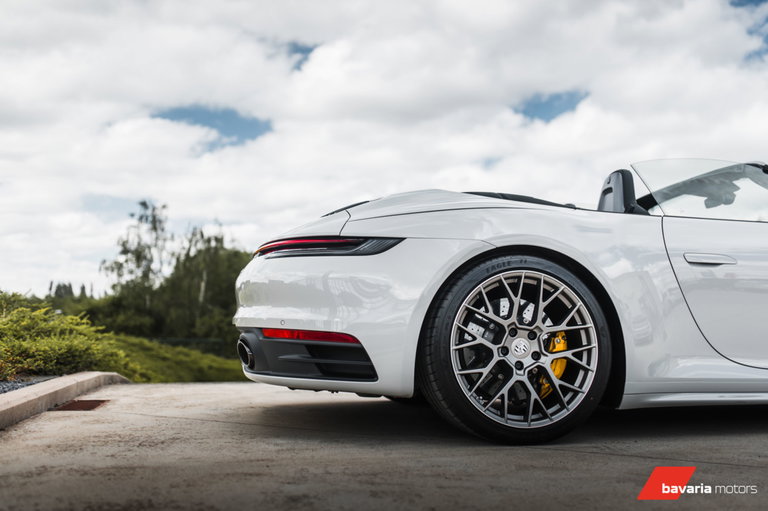 Porsche 992 Carrera 4S