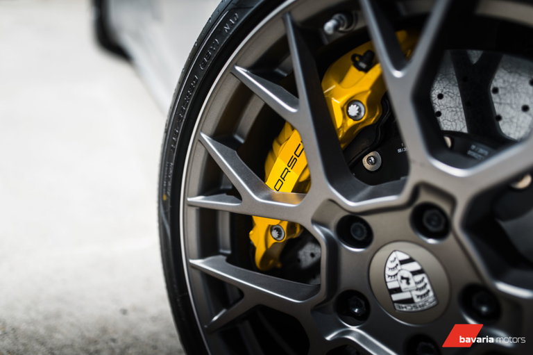 Porsche 992 Carrera 4S