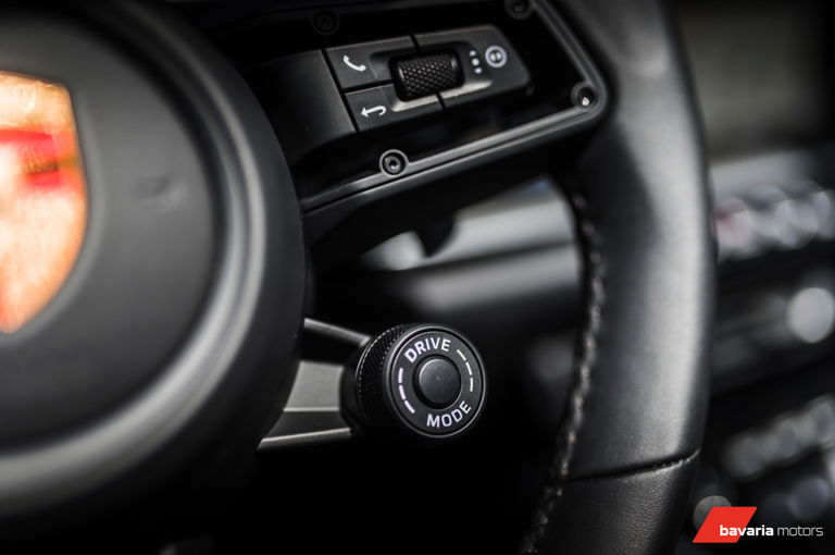 Porsche 992 Carrera 4S