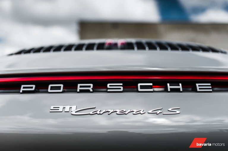 Porsche 992 Carrera 4S