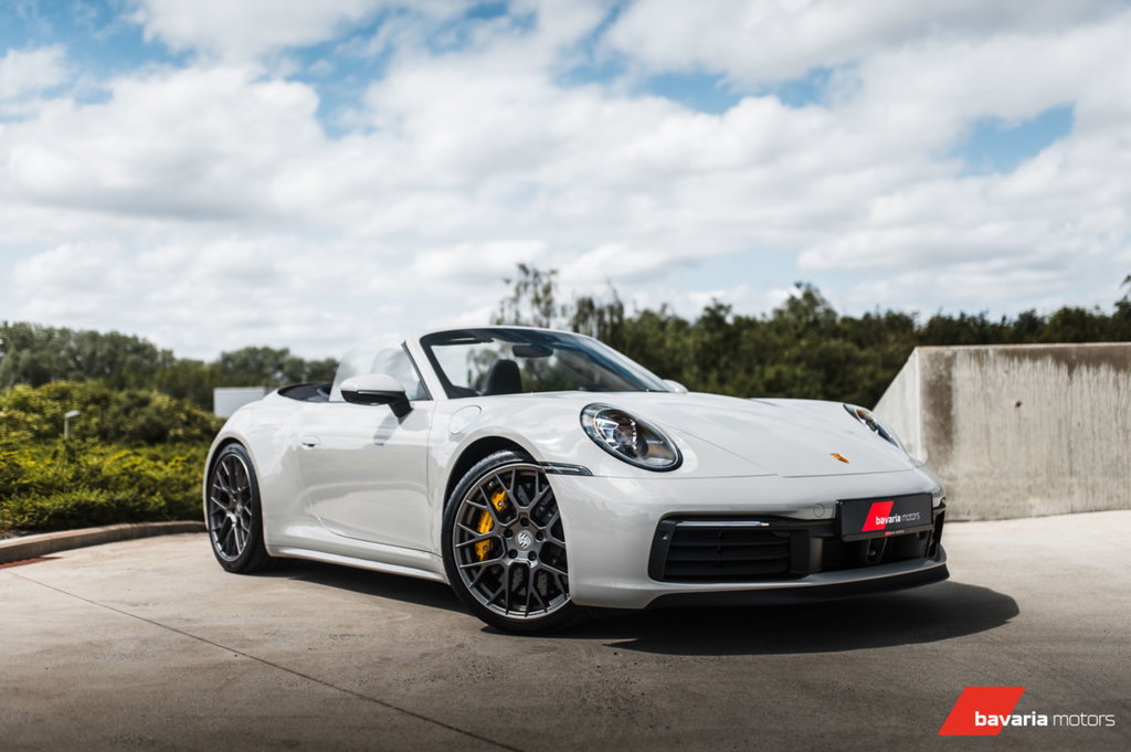 Porsche 992 Carrera 4S
