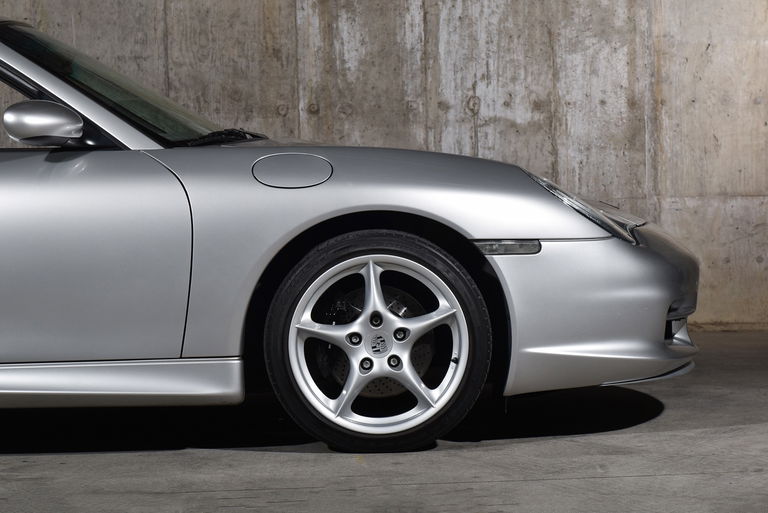 Porsche 996.2 Carrera