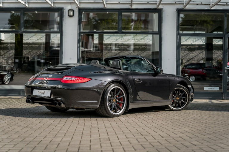 Porsche 997.2 Carrera 4S