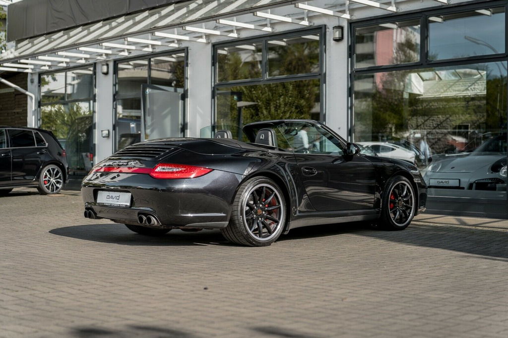 Porsche 997.2 Carrera 4S