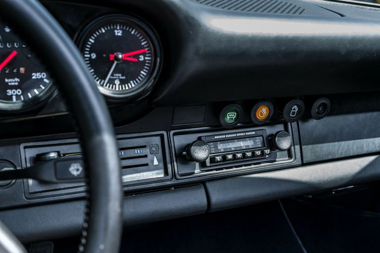 Porsche 911 Carrera 2,7