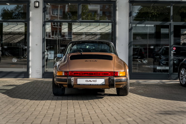 Porsche 911 Carrera 3,0