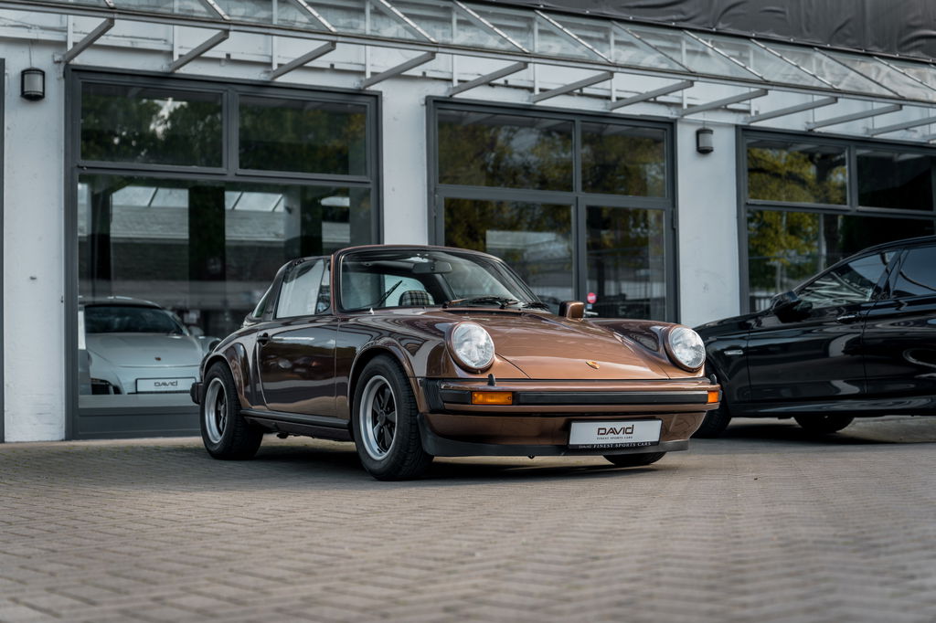 Porsche 911 Carrera 3,0