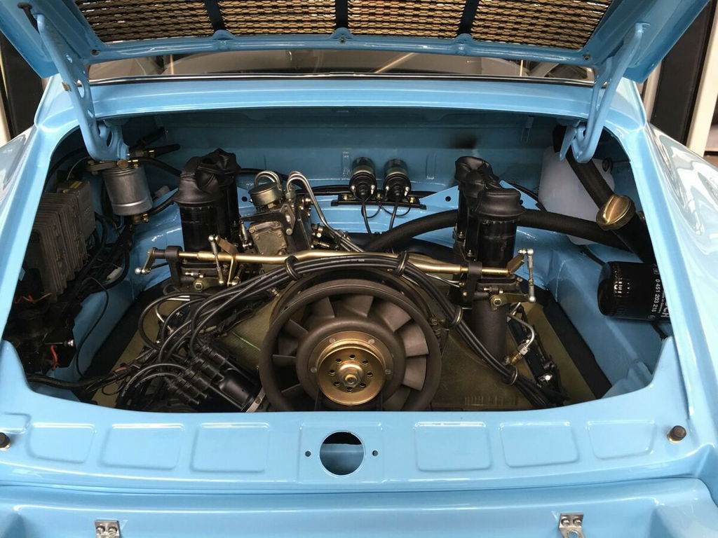 Porsche 911 Backdate