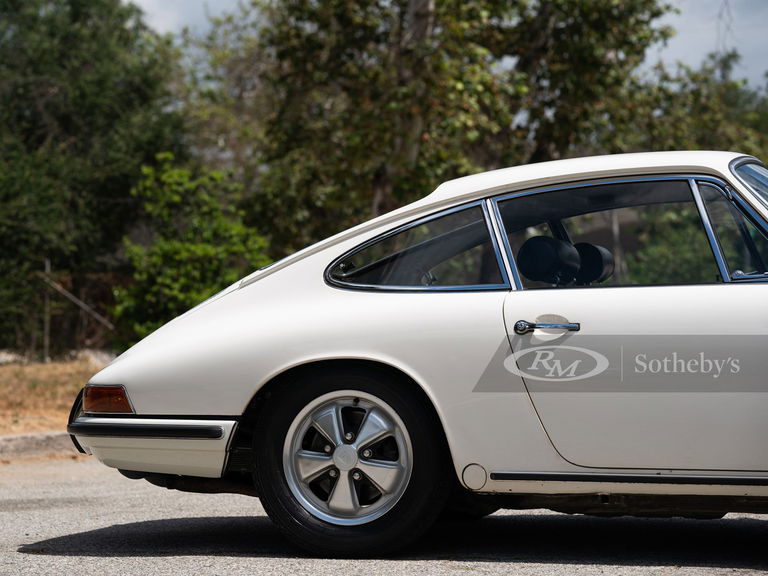 Porsche 911 S (F-Modell)