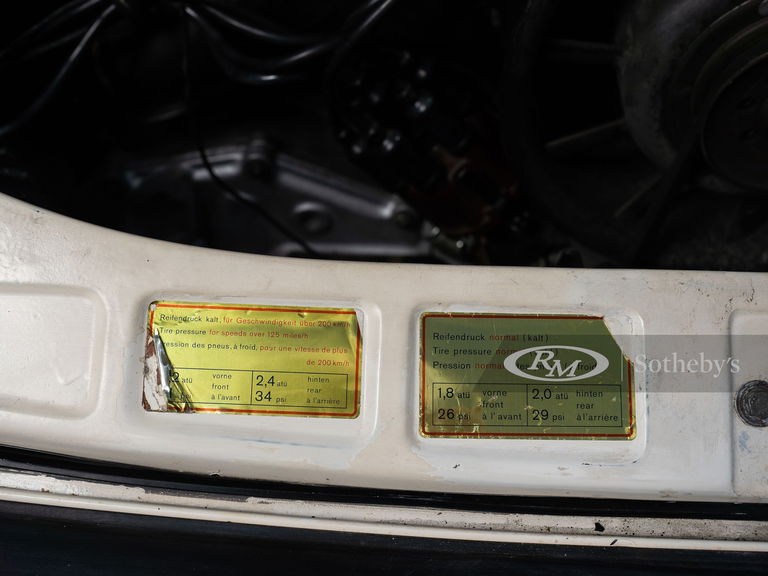 Porsche 911 S (F-Modell)