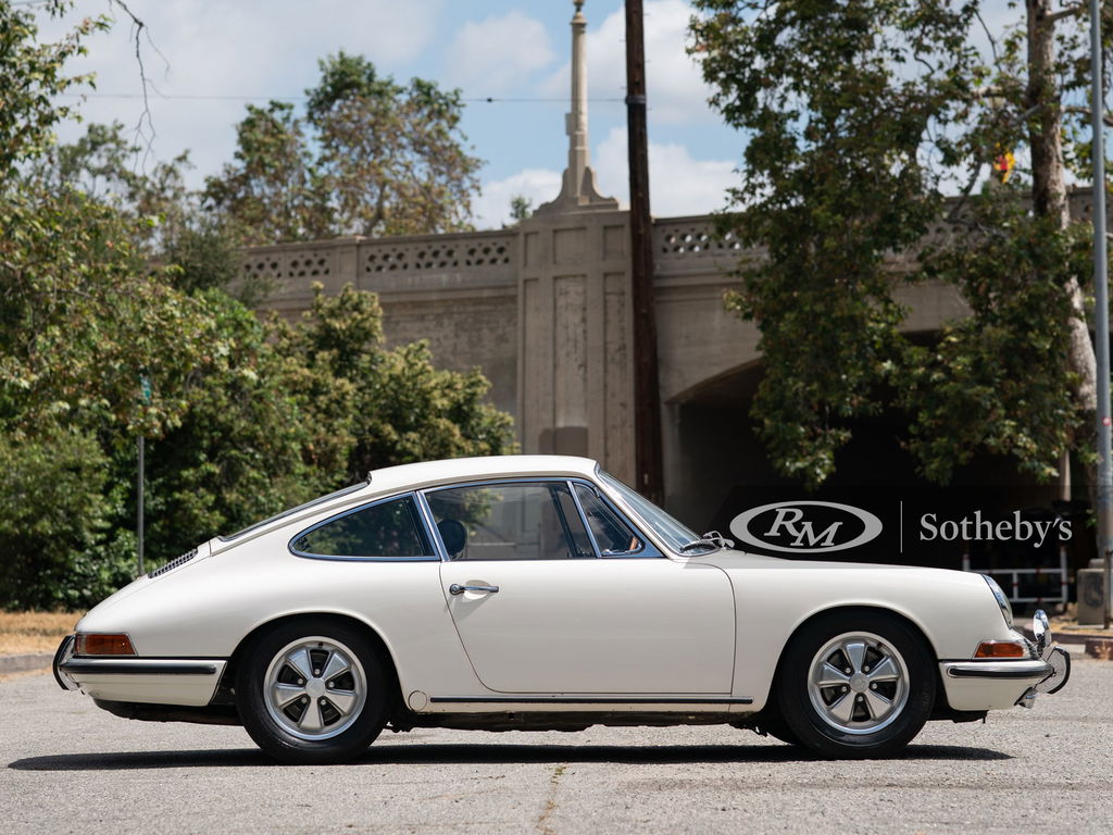 Porsche 911 S (F-Modell)