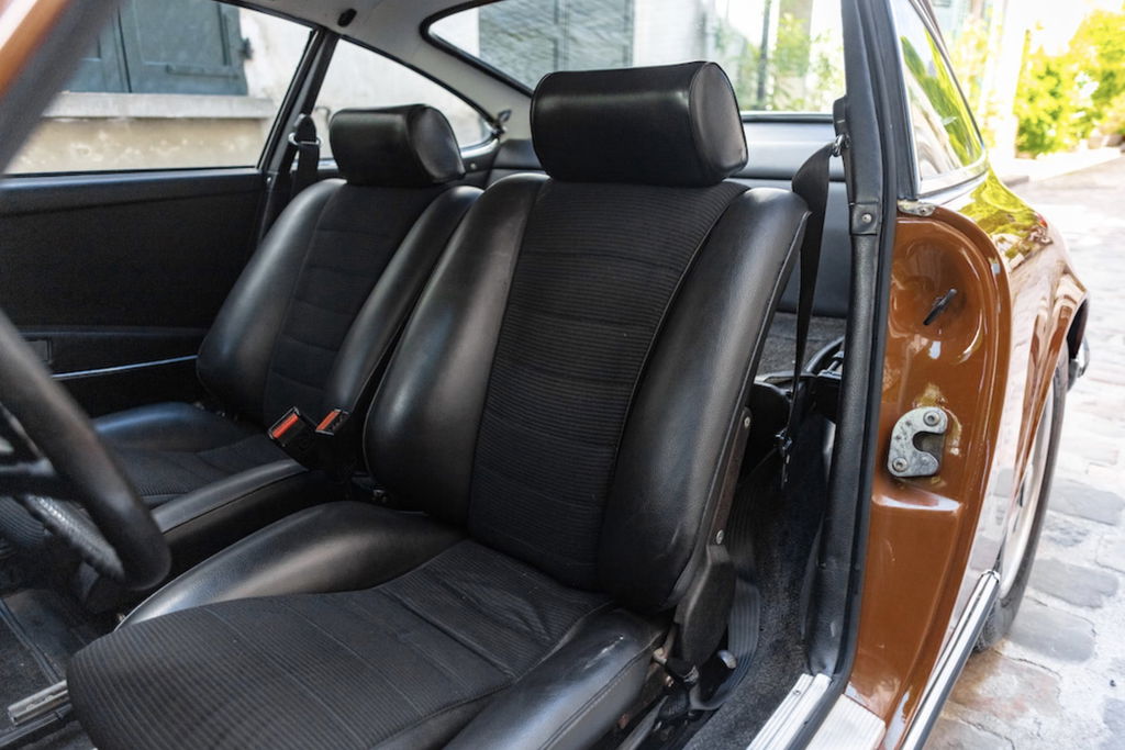 Porsche 911 S (F-Modell)