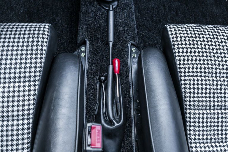 Porsche 911 S (F-Modell)