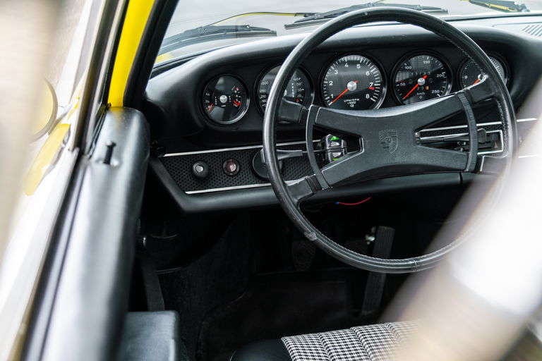 Porsche 911 S (F-Modell)