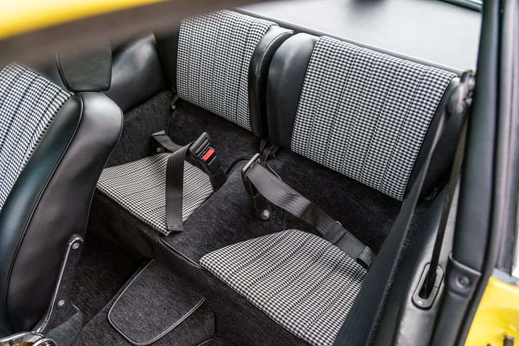 Porsche 911 S (F-Modell)