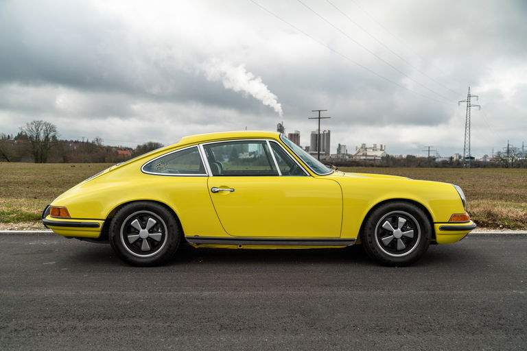 Porsche 911 S Coupé in Hellgelb kaufen - Boxer Motor & Klassische Automobile GmbH