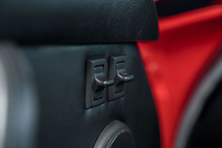 Porsche 911 Carrera 3.2 (US)