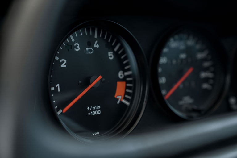 Porsche 911 Carrera 3.2 (US)