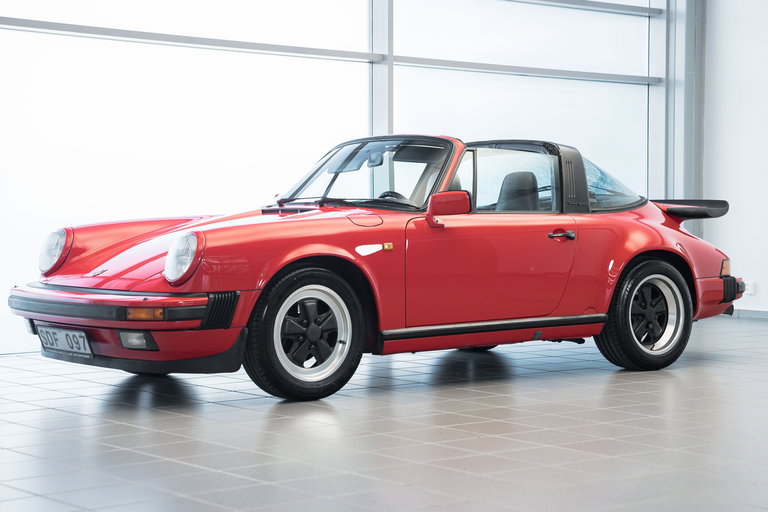 Porsche 911 Carrera 3.2 Targa for sale at Johns Garage