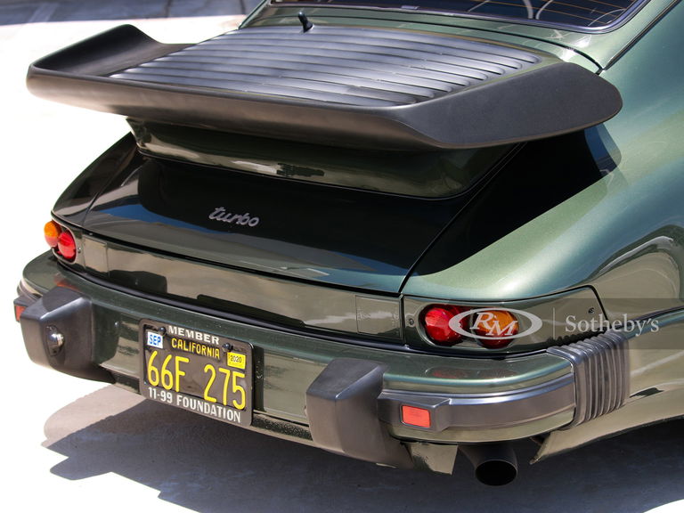 Porsche 911 Turbo 3.3 (US)