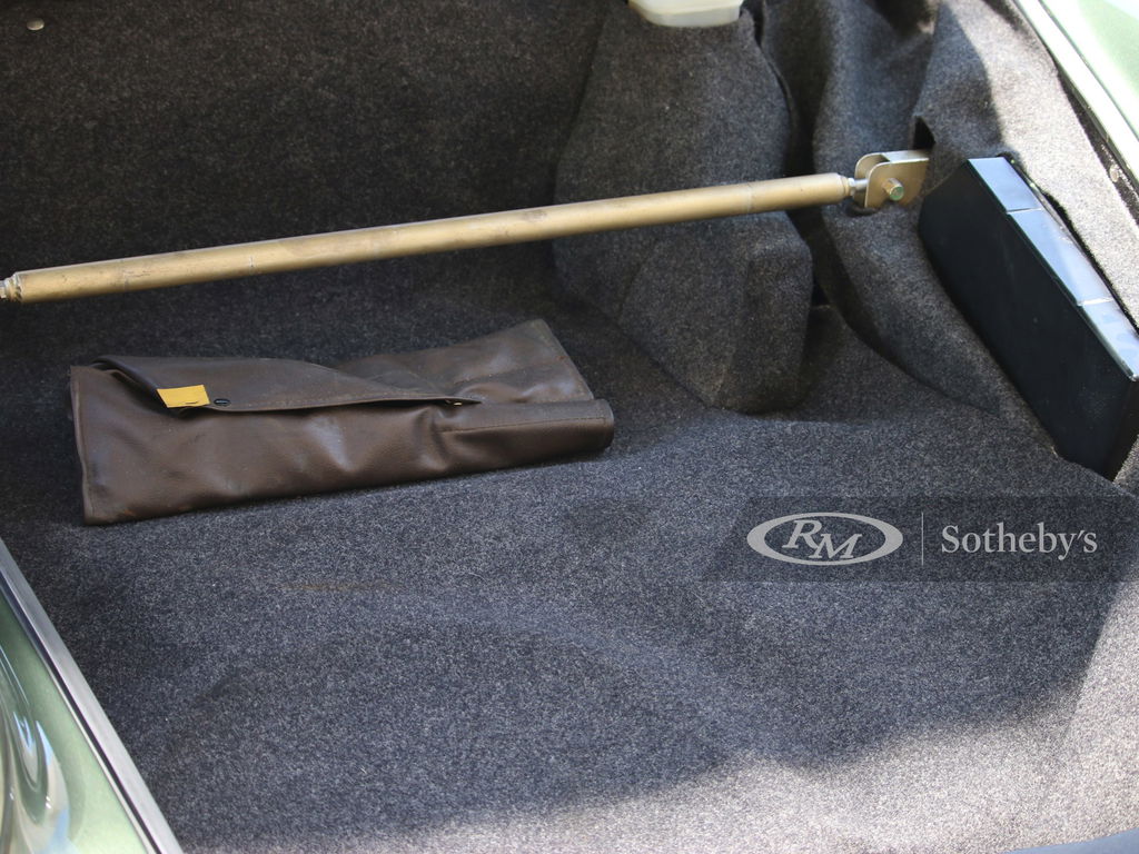 Porsche 911 Turbo 3.3 (US)