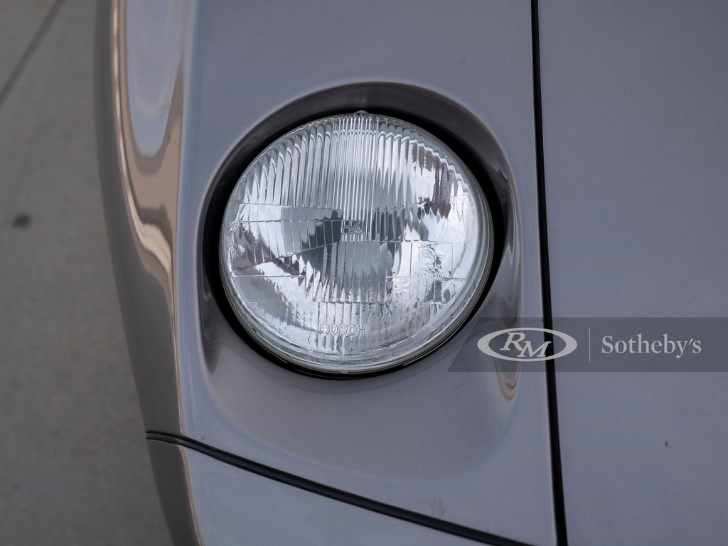 Porsche 928 S4